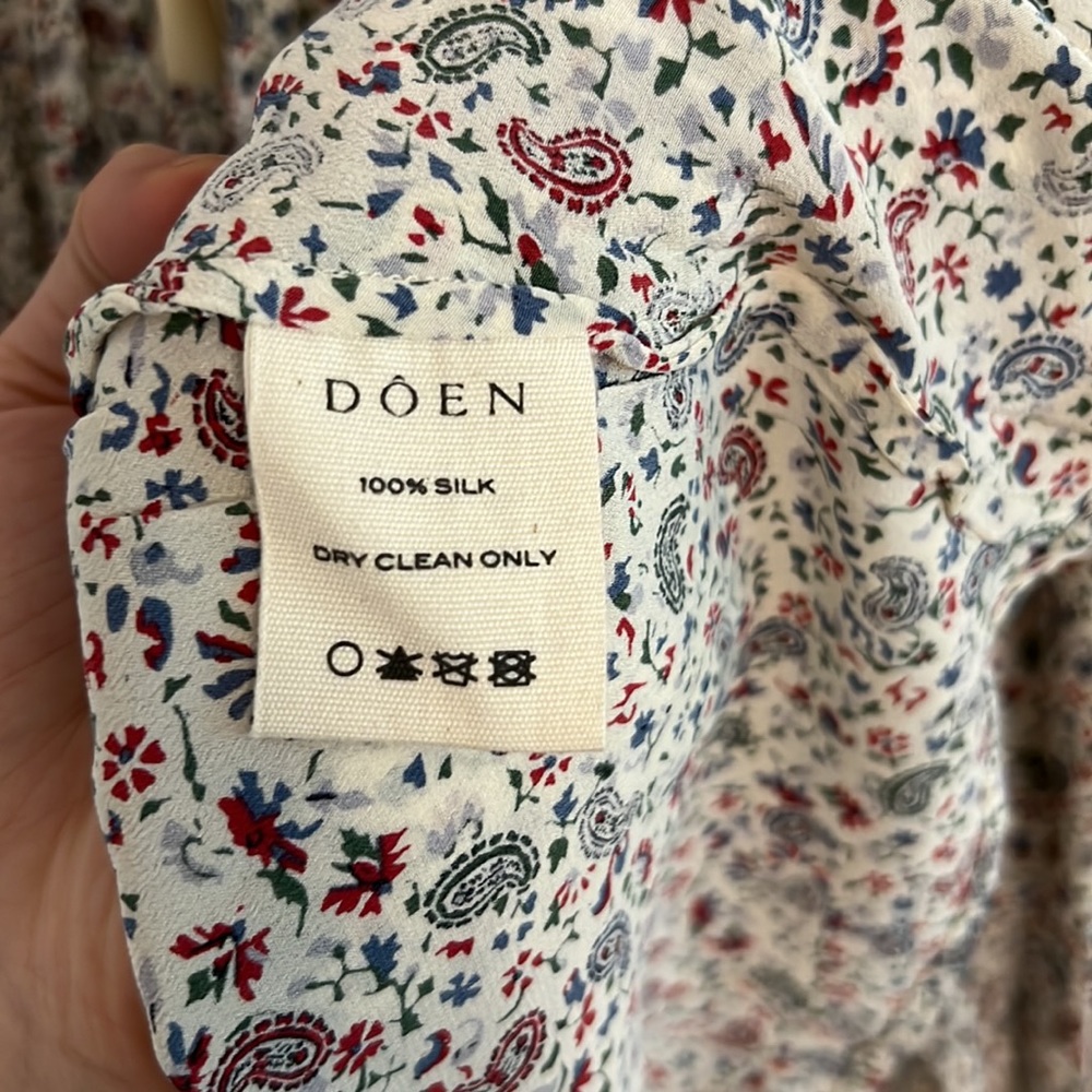 NWT Doen silk savona top in cream salt claude paisley - Picture 6 of 8